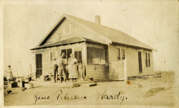 1922? Jens Petersen, Hardy, Nebraska
Venner eller bekendte
Nøgleord: Hardy;Nebraska;USA;jens_petersen