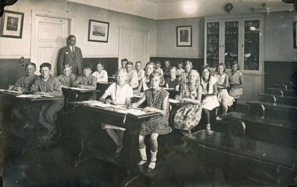 1932 Kværndrup Skole
Leos klasse
Nøgleord: leo_rasmussen