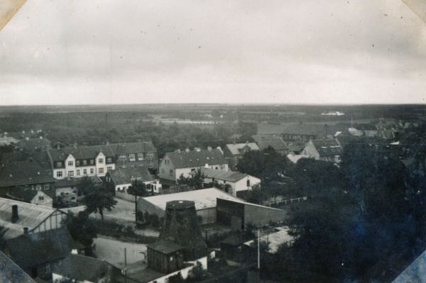 1940 Grindsted - Leo og Magna på vej til Krogstrup
Besøg hos Richard (Emmas bror) og hans kone Sonja
