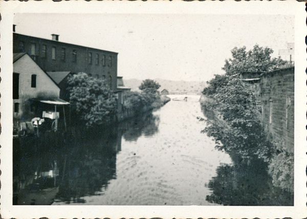 1941 - Cykelferie i Jylland
Billedtekst: "Fra Vejle, ferien 1941"
