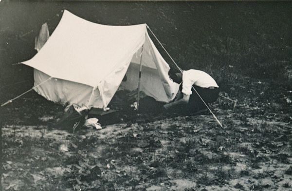 1941 - Cykelferie i Jylland
Billedtekst: "Lejr ved Aarhus, ferien 1941"
Nøgleord: gunnar_nielsen