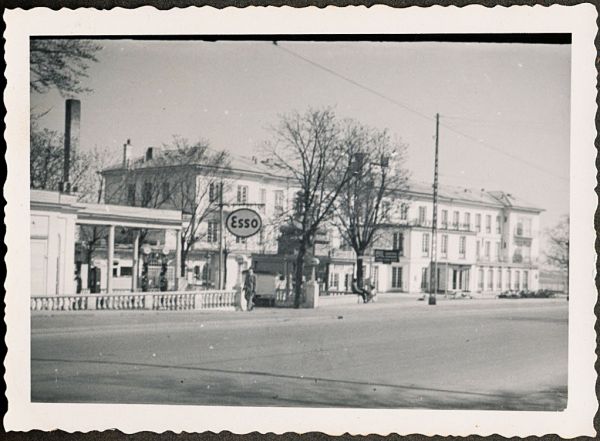 1942? Bellevue, København
Billedtekst: "Bellevue"
