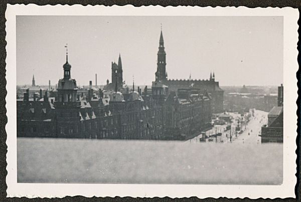 1942 København
Billedtekst: "København 1942"
