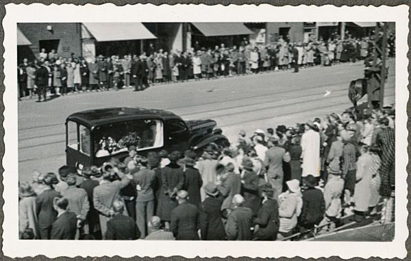 1942-05-10 København 
Billedtekst: "Staunings begravelse 1942"
