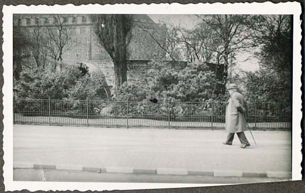 1942? København
Billedtekst: "Partier fra København"
