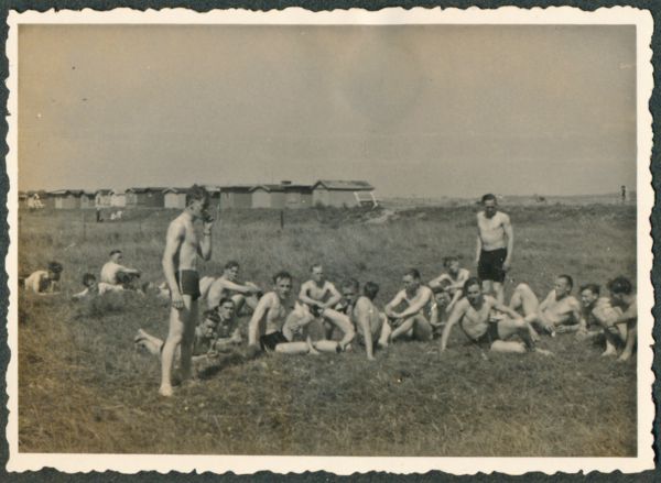 1942 Kerteminde strand
CBU'ere fra Ulriksholm Slot, Kølstrup
