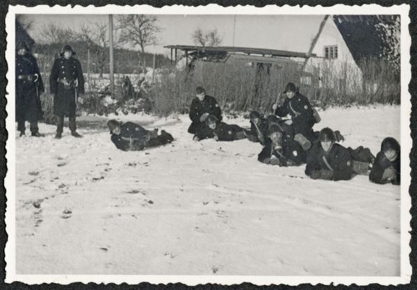 1943 CBU Sandholt Slot, Vester Hæsinge
